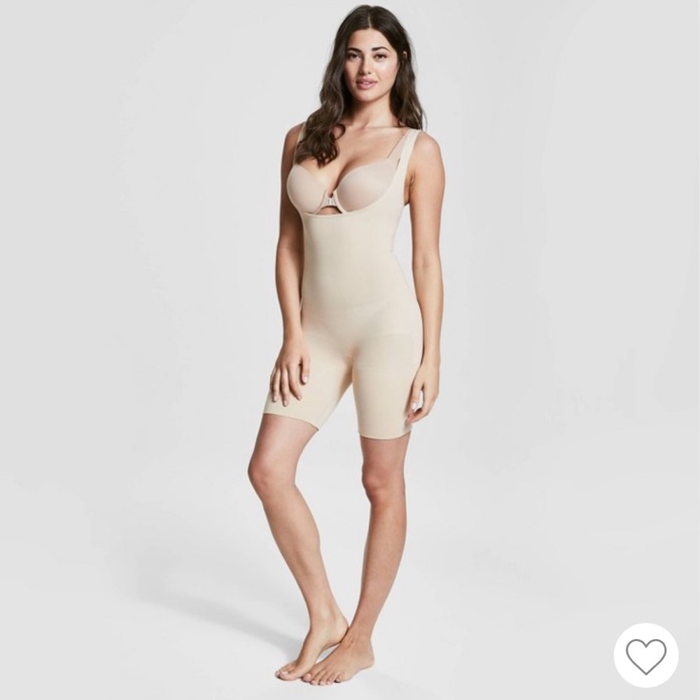 NWT Assets by Spanx open bust body suit shape wear 1X Nude Tan - Picture 5 of 12